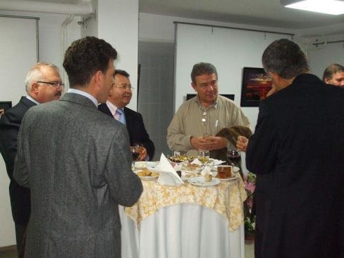 47b9cc39b3127cce9855fb8cebb700000035103CbuGjhoyo