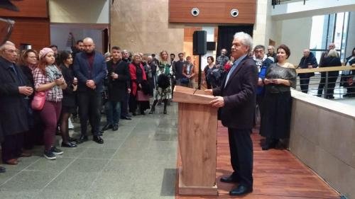 P 20200115 181554 vHDR Auto