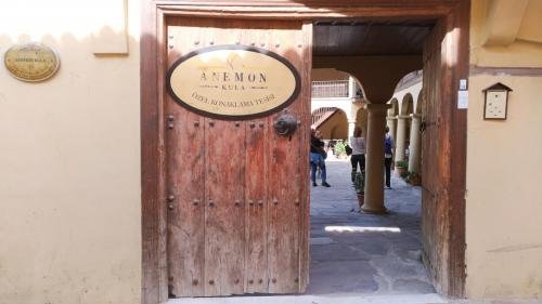 P 20170929 104645 vHDR Auto