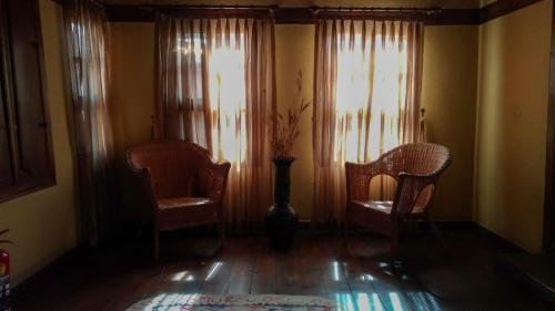 P 20170929 105839 vHDR Auto