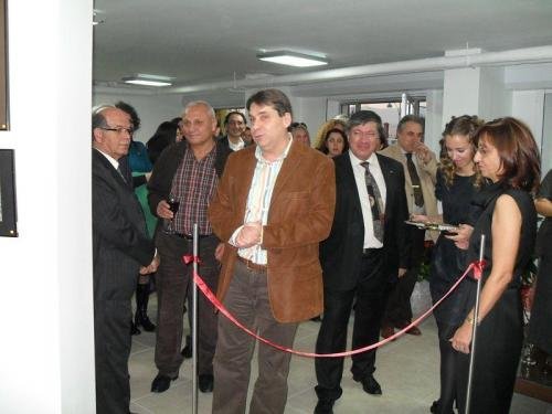 47b9cc26b3127cce9855fa792d6400000035103CbuGjhoyo