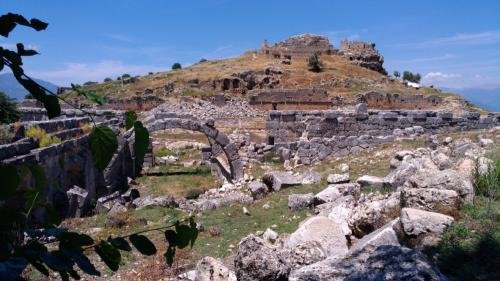 UNADJUSTEDNONRAW thumb 215