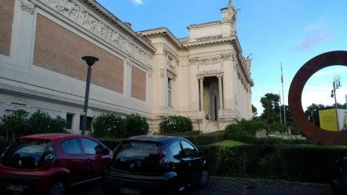 P 20170906 183919 vHDR Auto