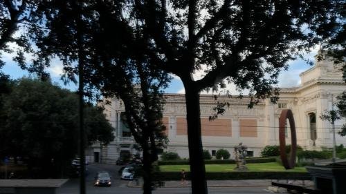 P 20170906 184029 vHDR Auto