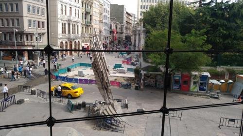 P 20170917 112759 vHDR Auto